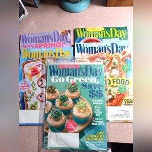 Lot of 6 Woman's Day magazines